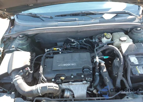 2015 Chevrolet Cruze 1Lt Auto из США, поврежденный, VIN 1G1PC5SB8F7106108